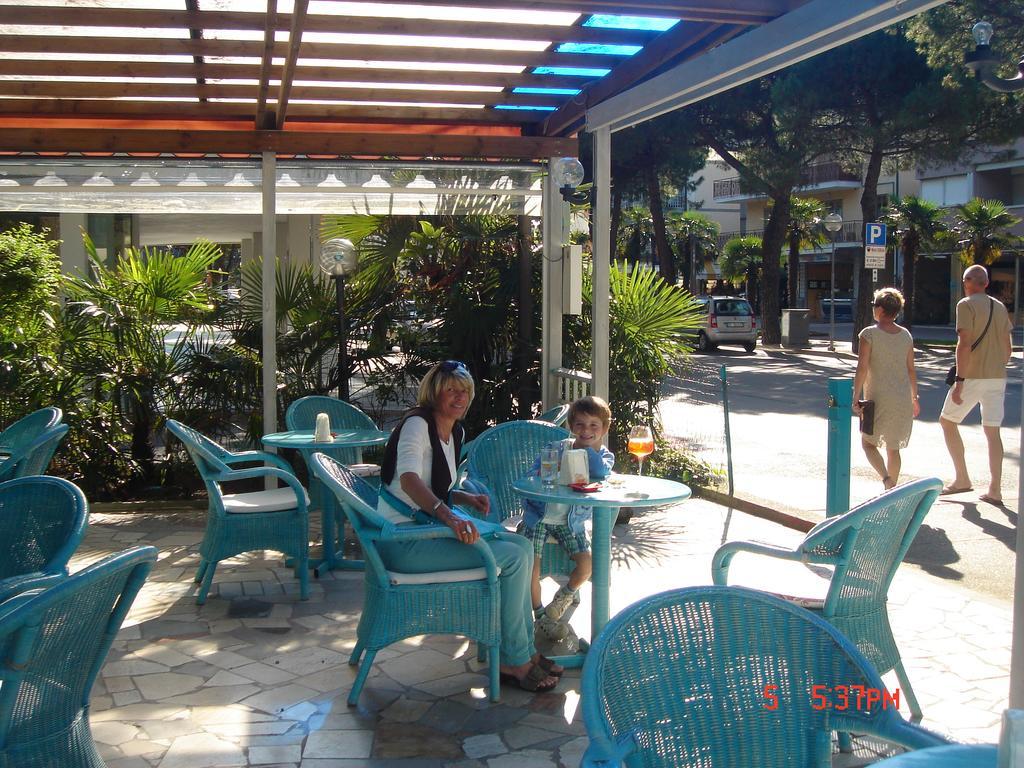 Hotel Da Giovanna Lignano Sabbiadoro Extérieur photo